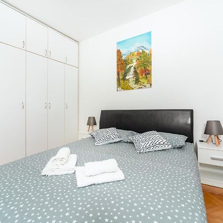 Apartment Matea Kotor Eksteriør billede