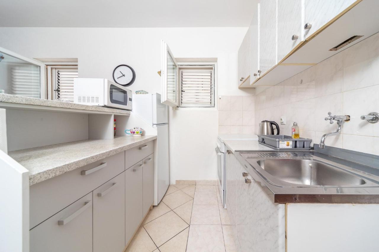 Apartment Matea Kotor Eksteriør billede